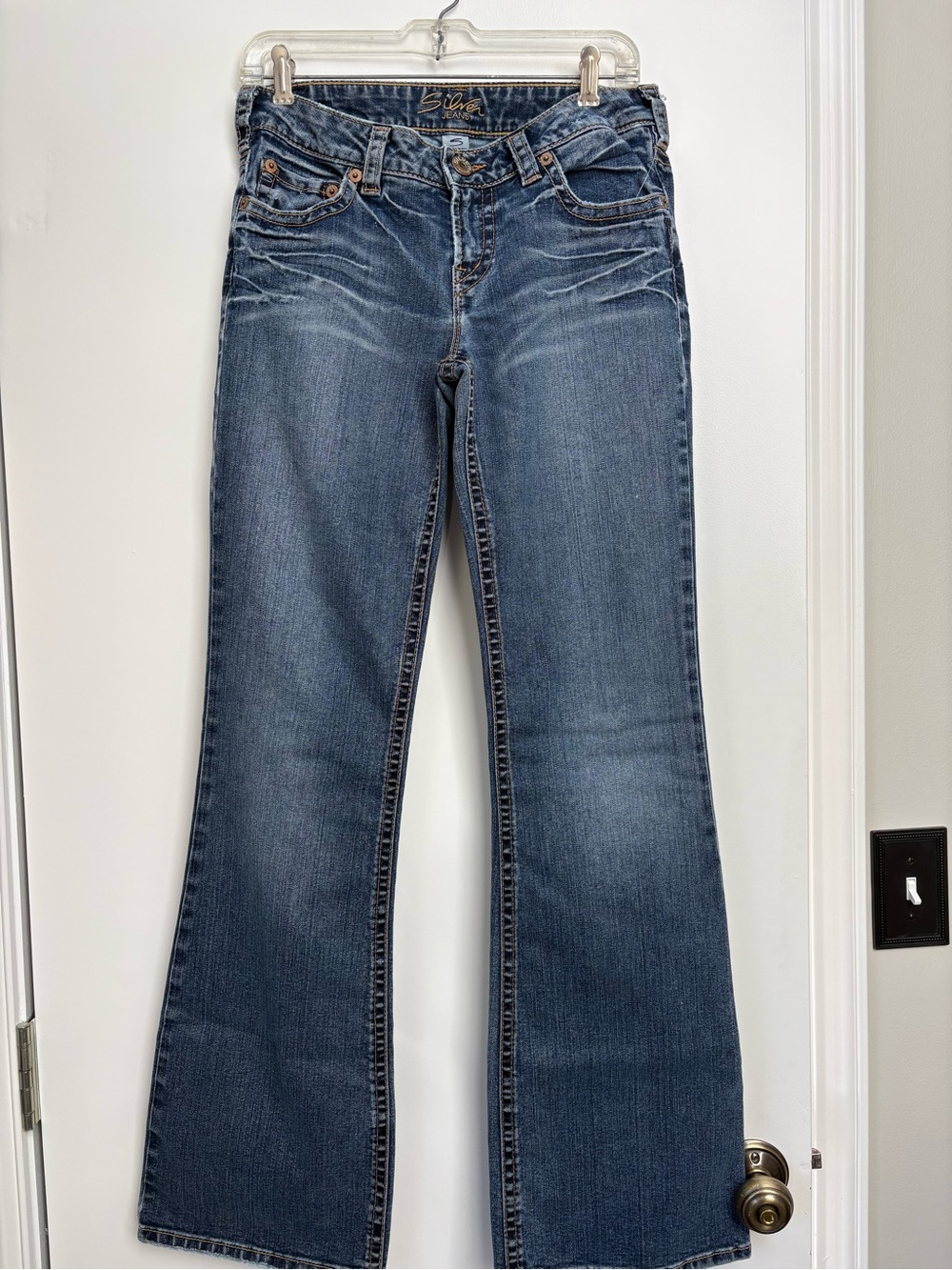 Silver Women's Bootcut Jeans in Faded Blue